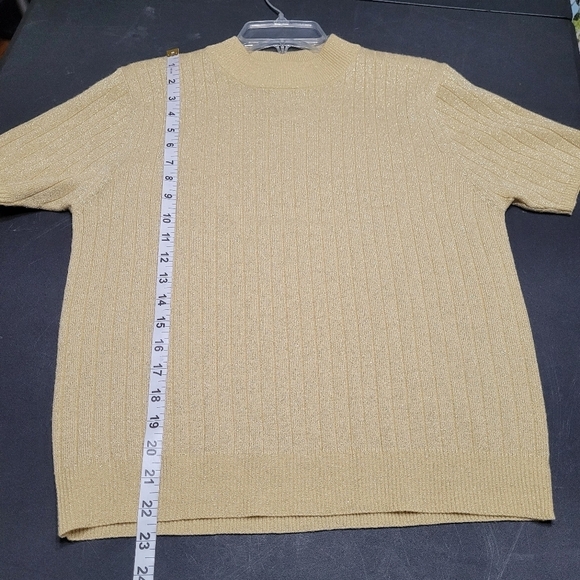 Sag Harbor Gold Shimmer Metallic Lurex Ribbed Short Sleeve Sweater Top Small - Picture 5 of 6